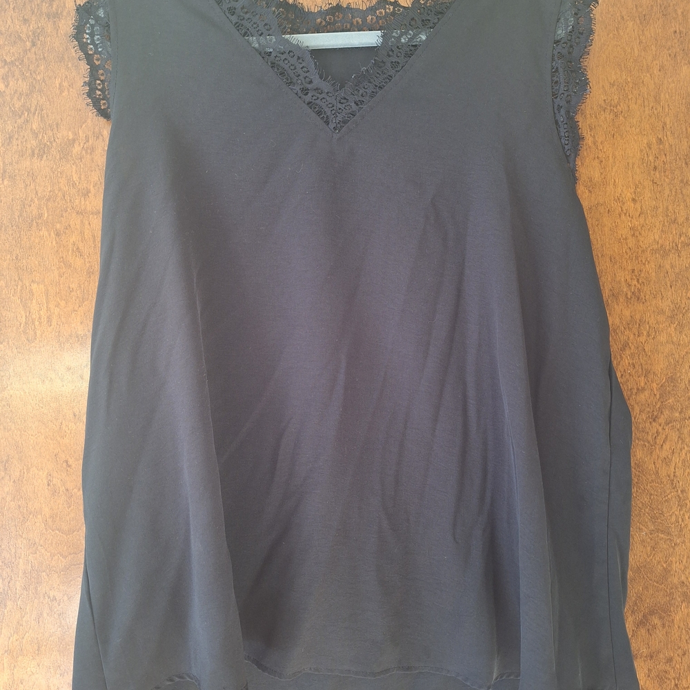 Elegant Black Lace Trim Tank Top